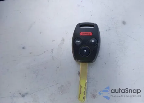 2005 Honda Accord 2.4 Lx from USA, damaged, VIN 1HGCM56425A103884